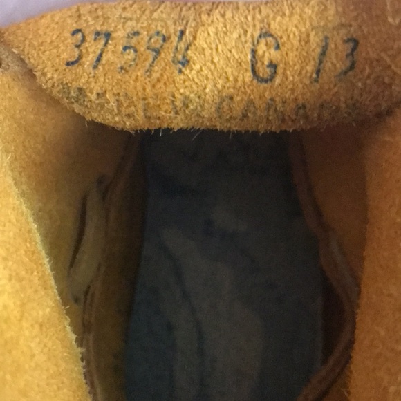 NWT Laurentian Chief moccasins - Picture 8 of 8